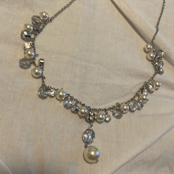 Silver Rhinestone and Pearl Necklace - Picture 2 of 6